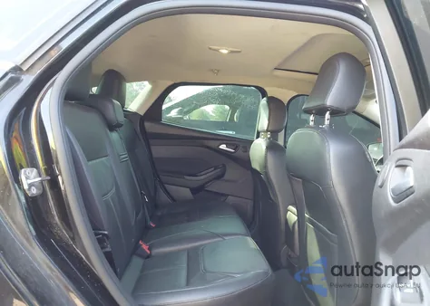 2015 Ford Focus Titanium from USA, damaged, VIN 1FADP3N29FL247491